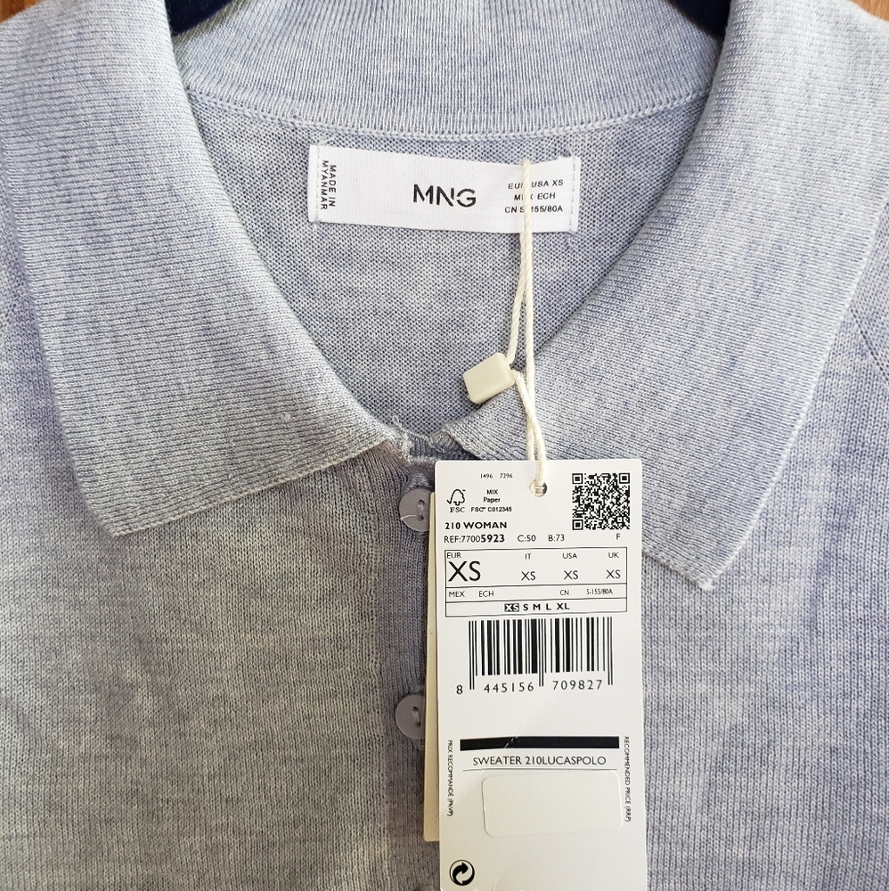 Women's fine knit polo shirt